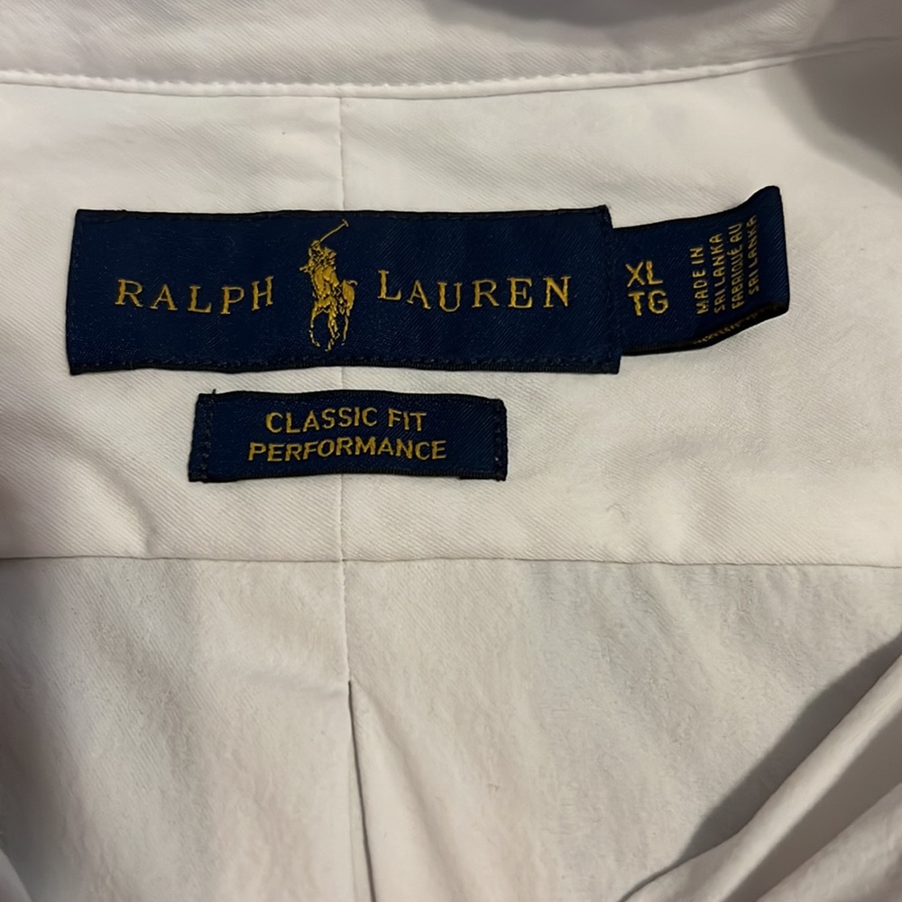 Polo Button Down - Picture 2 of 2